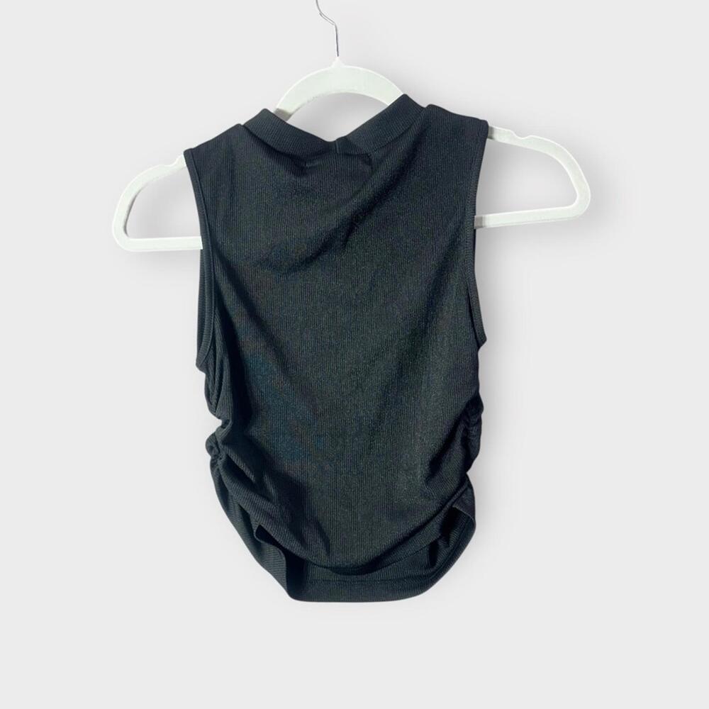 NWT Haeof Black Sleevless Top Size Small - Picture 2 of 10